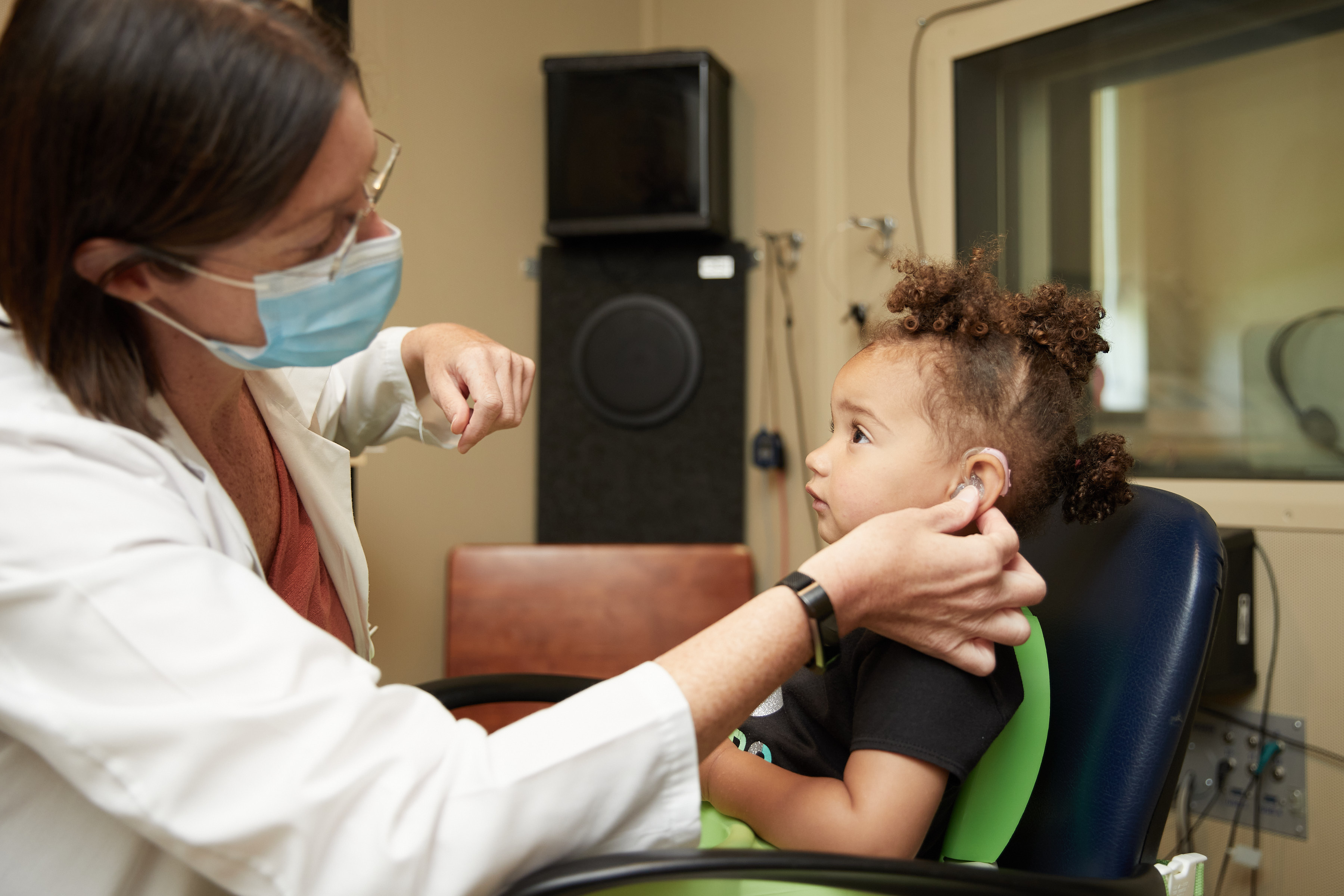hearing test by audiologist