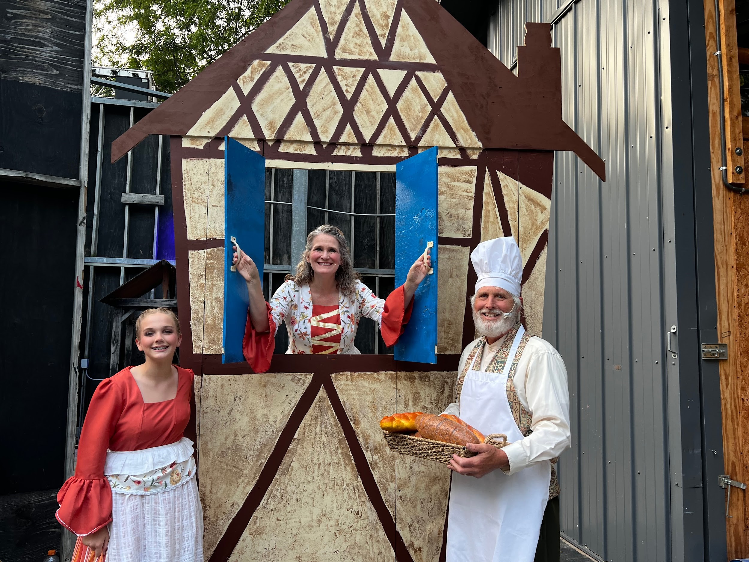 Kari Wolf, Greg Jensen at muni