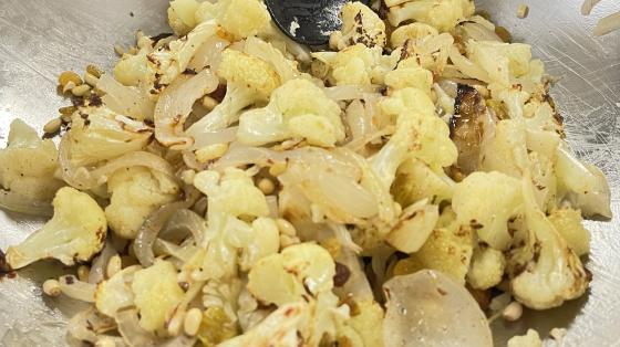 Roasted cauliflower salad