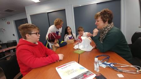 SIU participates in medicine as a career path with local elementary school